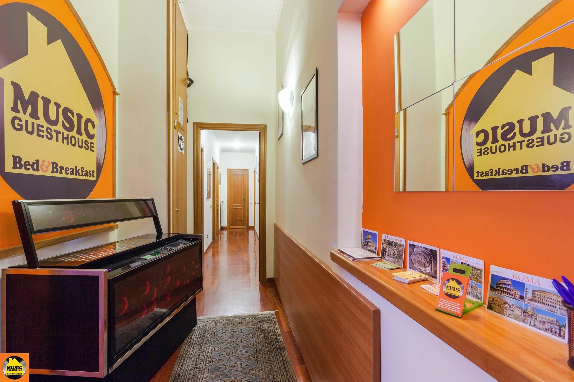Music Guesthouse Рим Екстер'єр фото