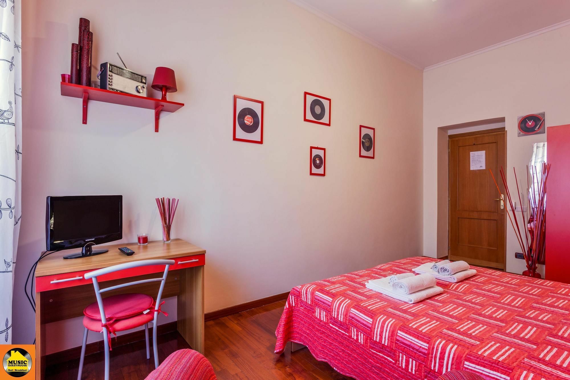 Music Guesthouse Рим Екстер'єр фото