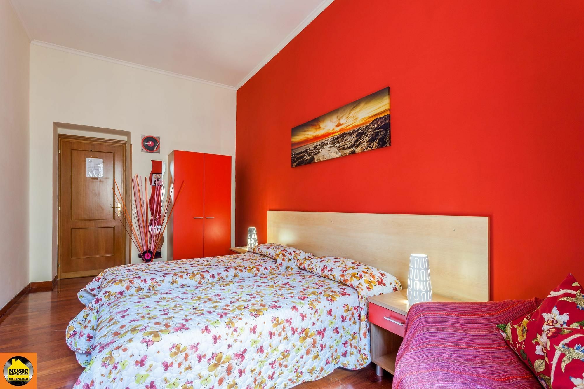 Music Guesthouse Рим Екстер'єр фото
